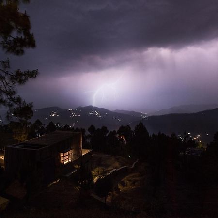 The Kumaon Hotell Binsar Eksteriør bilde