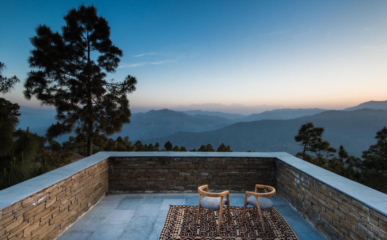 The Kumaon Hotell Binsar Eksteriør bilde